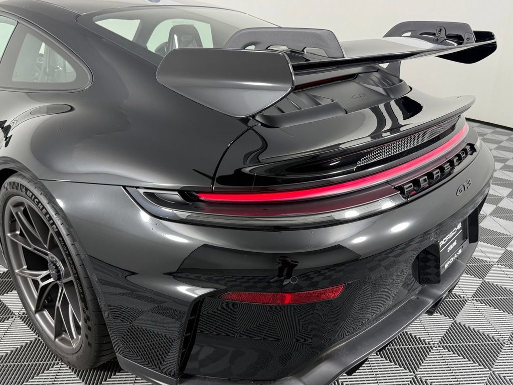 Certified 2026 Porsche 911 GT3 RWD image 12