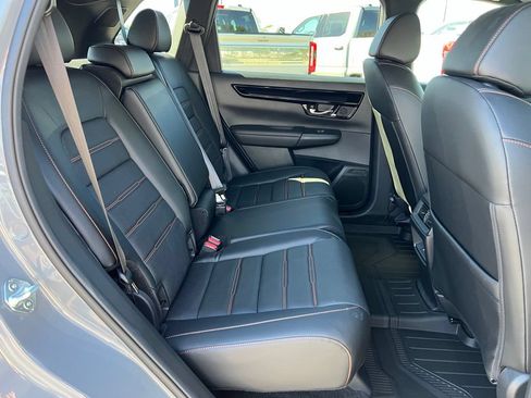 Used 2025 Honda CR-V Sport Touring image 22