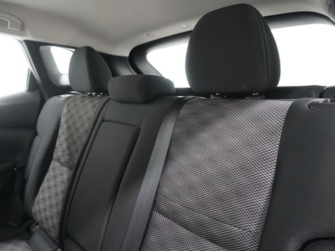 Used 2021 Nissan Rogue Sport SV FWD image 13