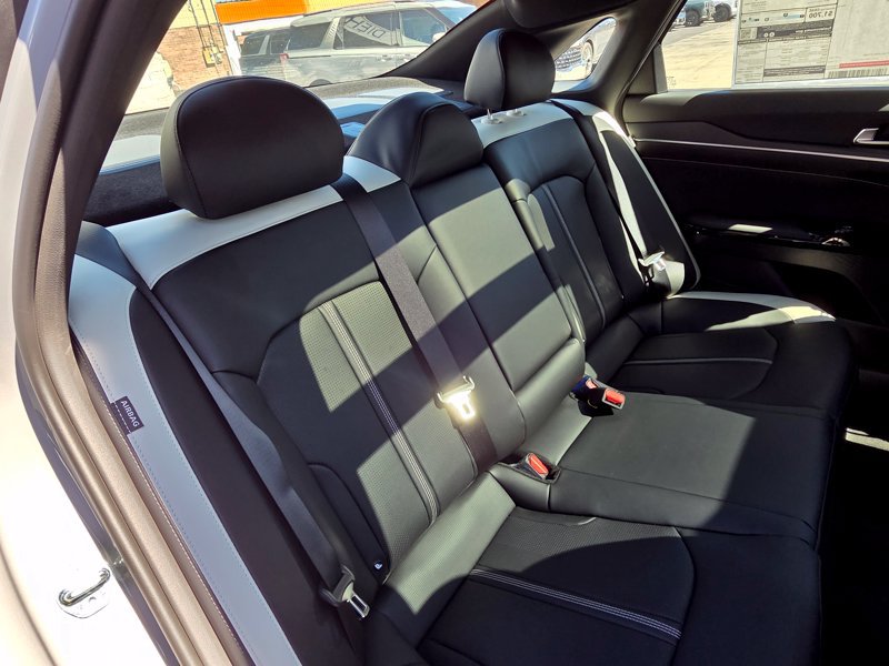 New 2027 Kia K5 GT-Line AWD/4WD image 16
