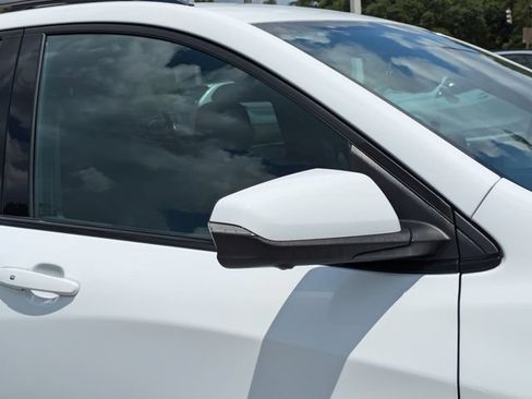 Used 2024 Chevrolet Equinox RS w/ RS Leather Package FWD image 13