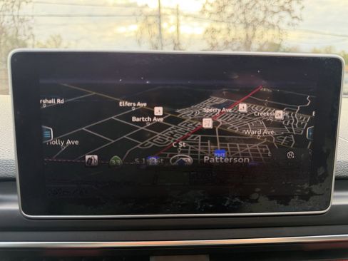 Used 2018 Audi A4 2.0T Premium image 13