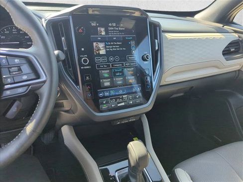 Used 2025 Subaru Forester Limited AWD/4WD image 13