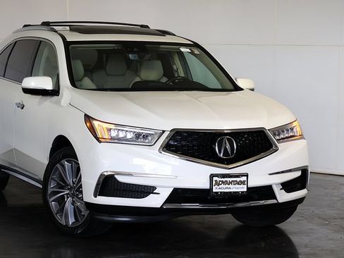 Certified 2018 Acura MDX SH-AWD w/ Technology Package image 6