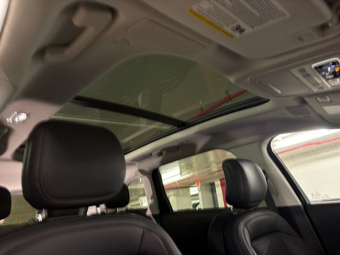 New 2026 Lincoln Nautilus Reserve AWD/4WD image 13