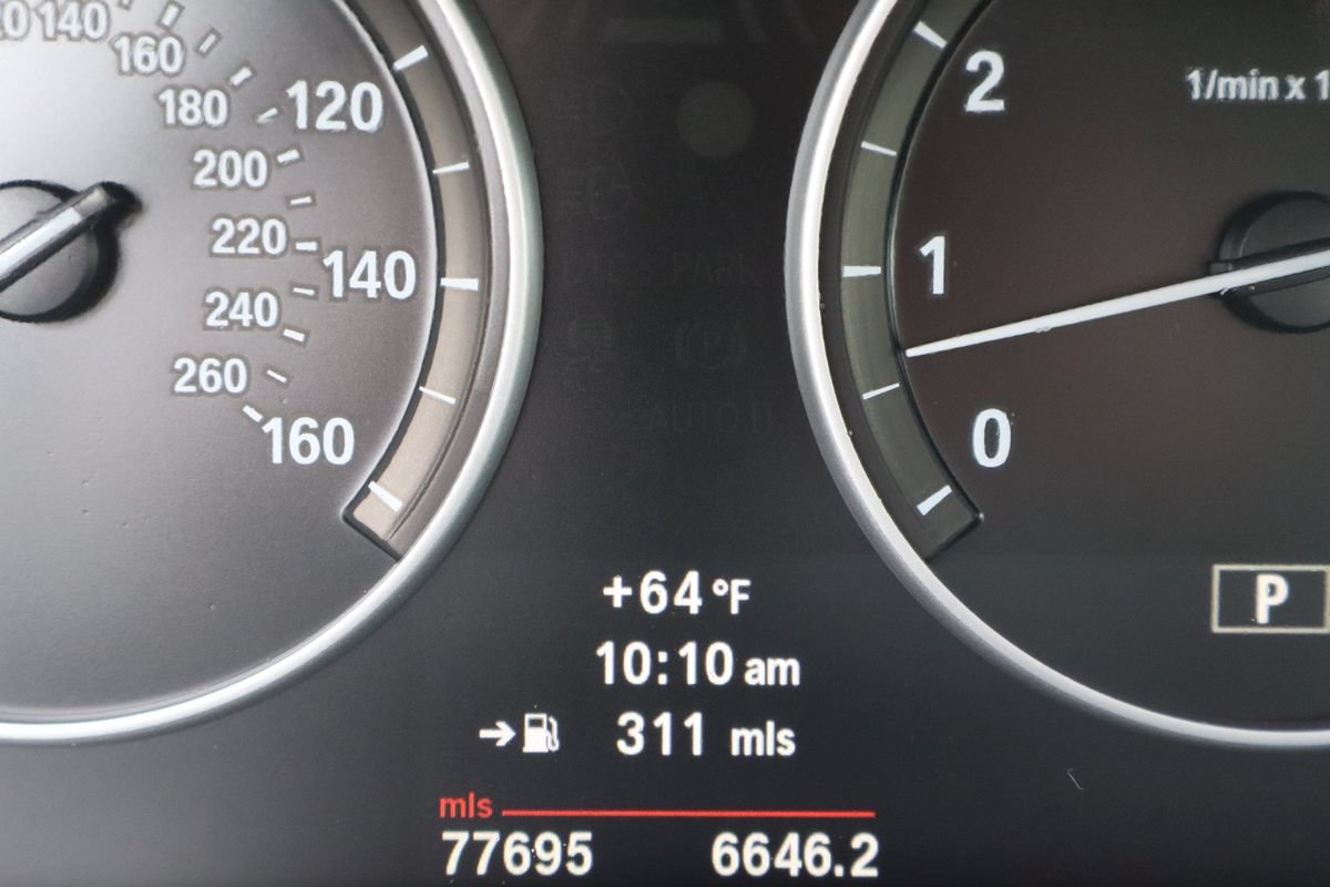 Used 2011 BMW 535i xDrive Sedan AWD/4WD image 46