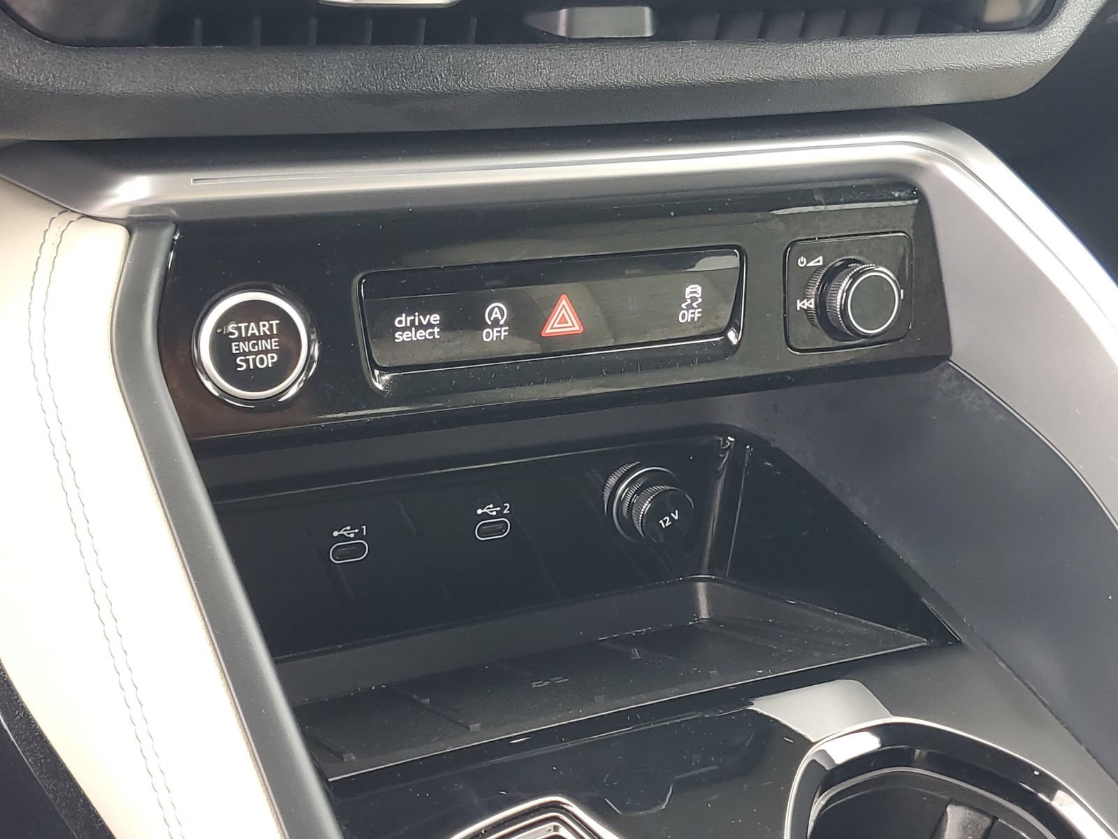 Used 2025 Audi Q5 Premium w/ Premium Plus AWD/4WD image 30