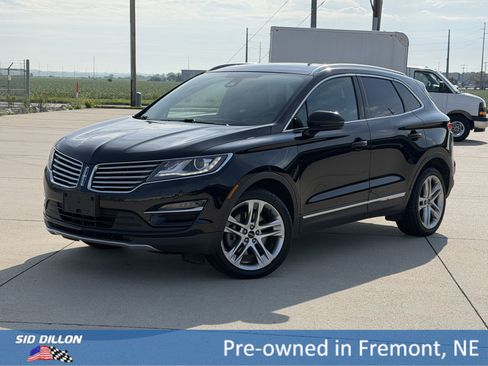 Used 2017 Lincoln MKC Reserve w/ Lincoln MKC Climate Package AWD/4WD image 1
