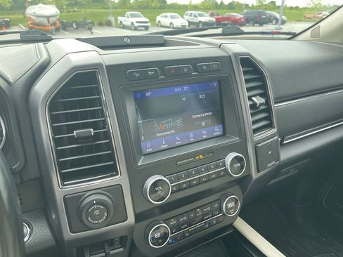 Used 2019 Ford Expedition Platinum AWD/4WD image 15