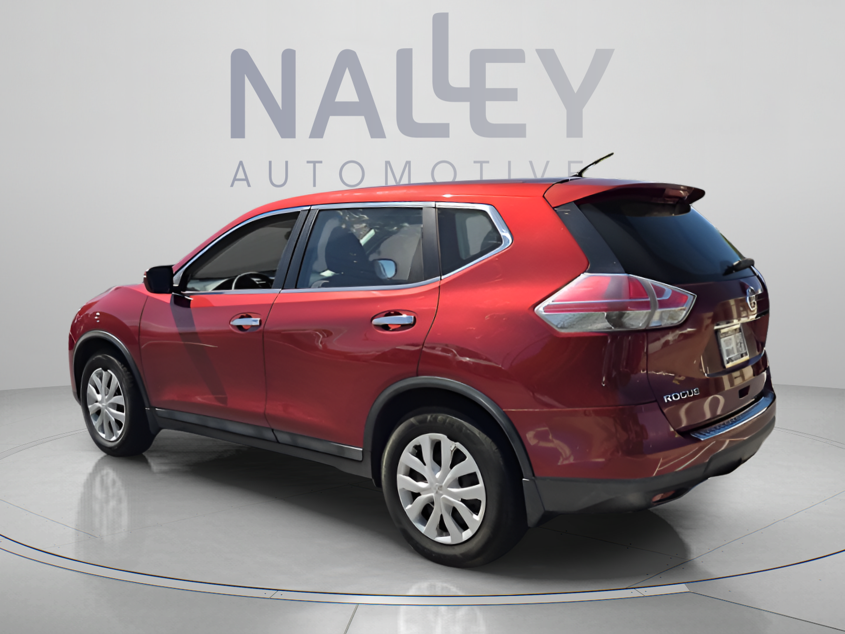 Used 2014 Nissan Rogue S FWD image 3