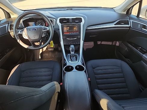 Used 2013 Ford Fusion SE FWD image 29