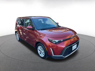 Used 2025 Kia Soul LX w/ LX Technology Package video 1