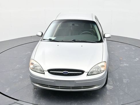 Used 2002 Ford Taurus SE image 31