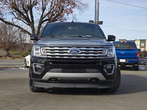 Used 2019 Ford Expedition Max Limited image 11
