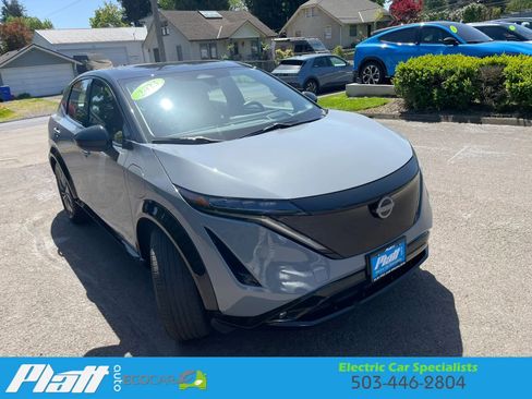 Used 2023 Nissan Ariya AWD image 16