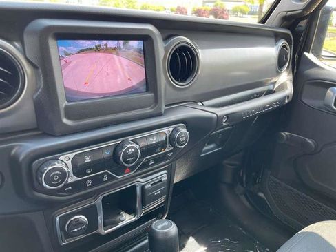 Used 2023 Jeep Wrangler Sport AWD/4WD image 68