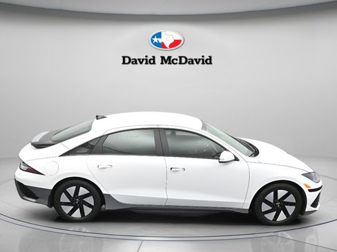 Used 2025 Hyundai Ioniq 6 SE AWD/4WD image 43