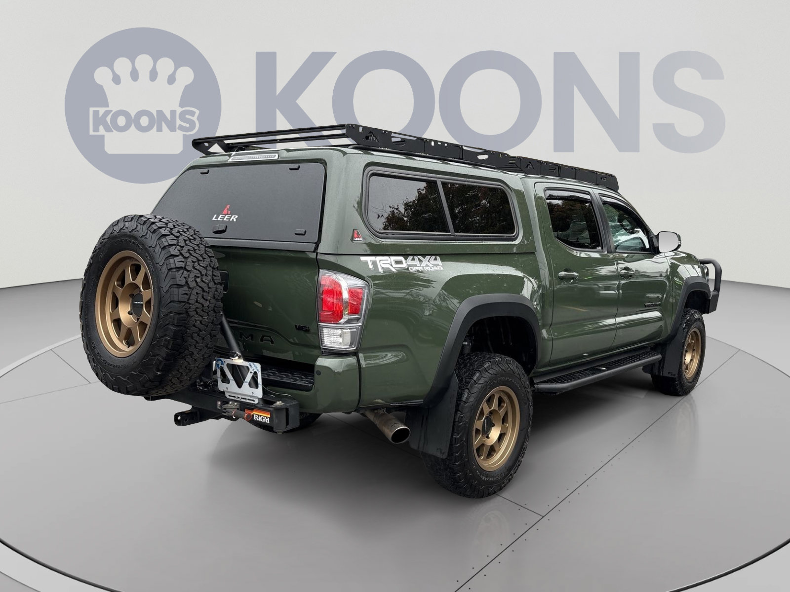 Used 2021 Toyota Tacoma TRD Off-Road w/ Technology Package AWD/4WD image 7