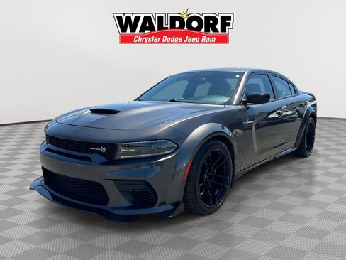 Used 2023 Dodge Charger Scat Pack RWD image 3