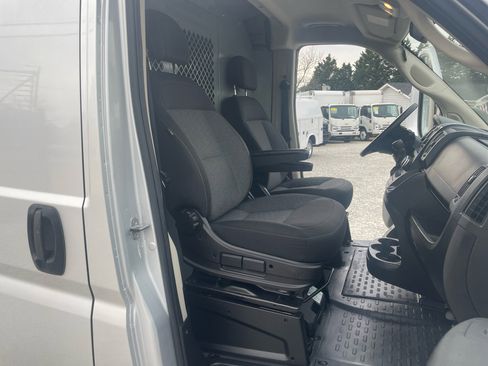 Used 2018 RAM ProMaster 1500 image 13