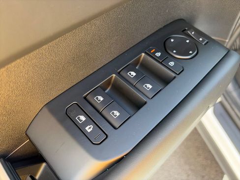 New 2027 Kia Telluride LX FWD image 17