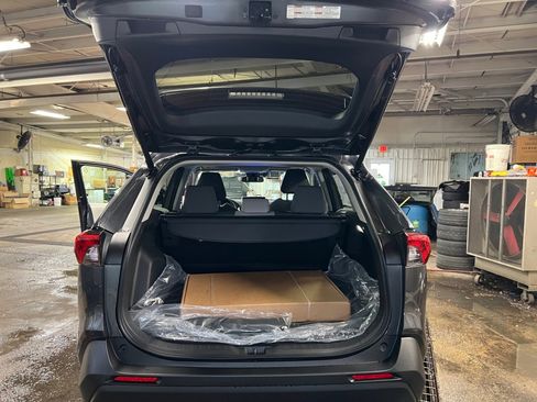 New 2025 Toyota RAV4 XLE image 15