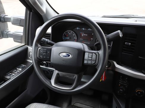 Used 2023 Ford F250 XLT AWD/4WD image 15