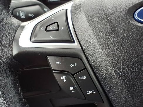 Used 2024 Ford Edge Titanium AWD/4WD image 24