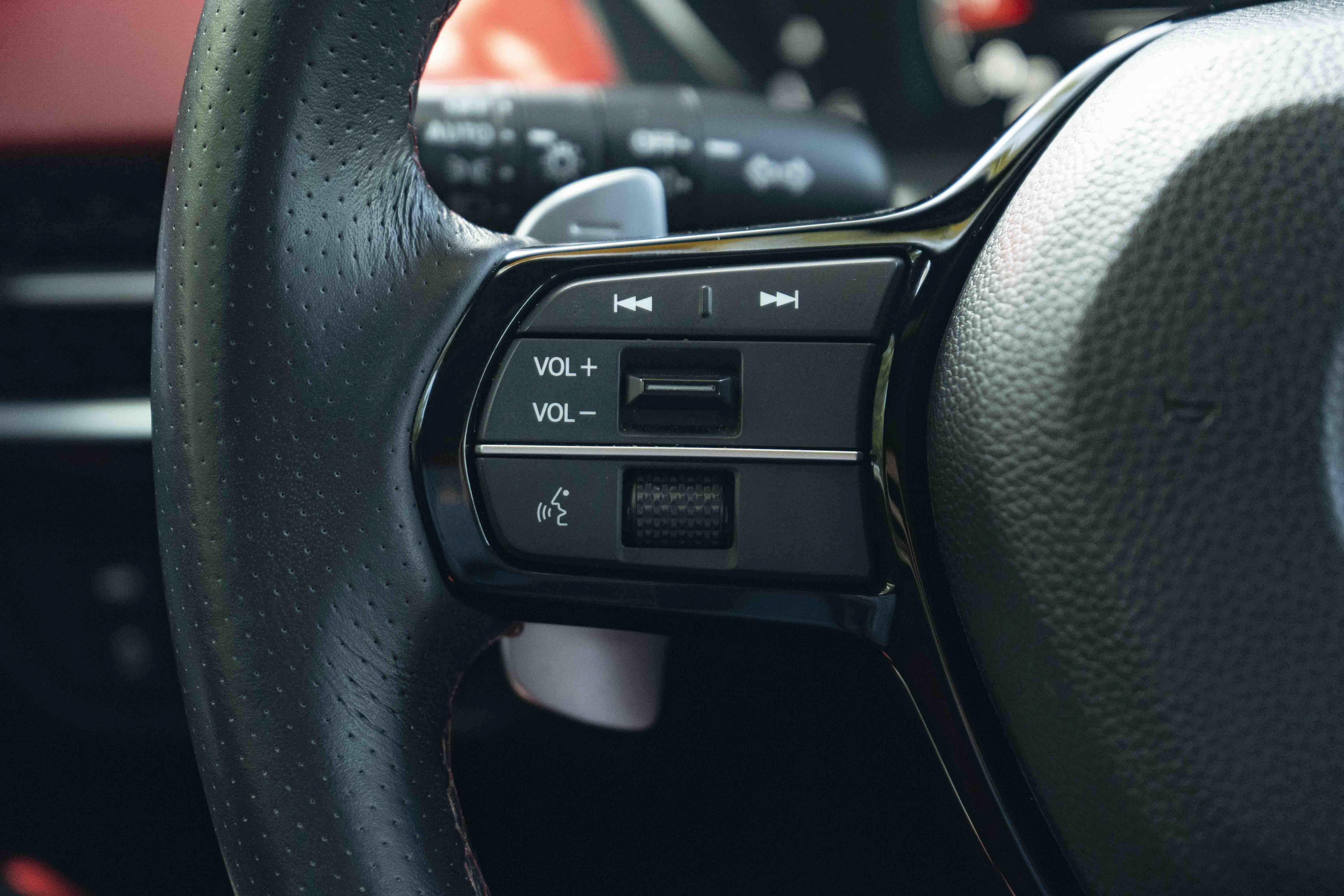 Used 2025 Acura ADX A-Spec FWD image 20