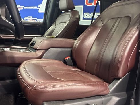 Used 2022 Ford Expedition Max Limited AWD/4WD image 13