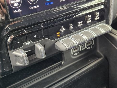 Certified 2021 RAM 1500 Limited w/ Night Edition AWD/4WD image 27