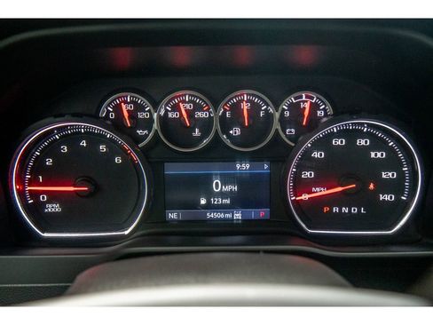 Used 2022 Chevrolet Silverado 1500 RST image 21