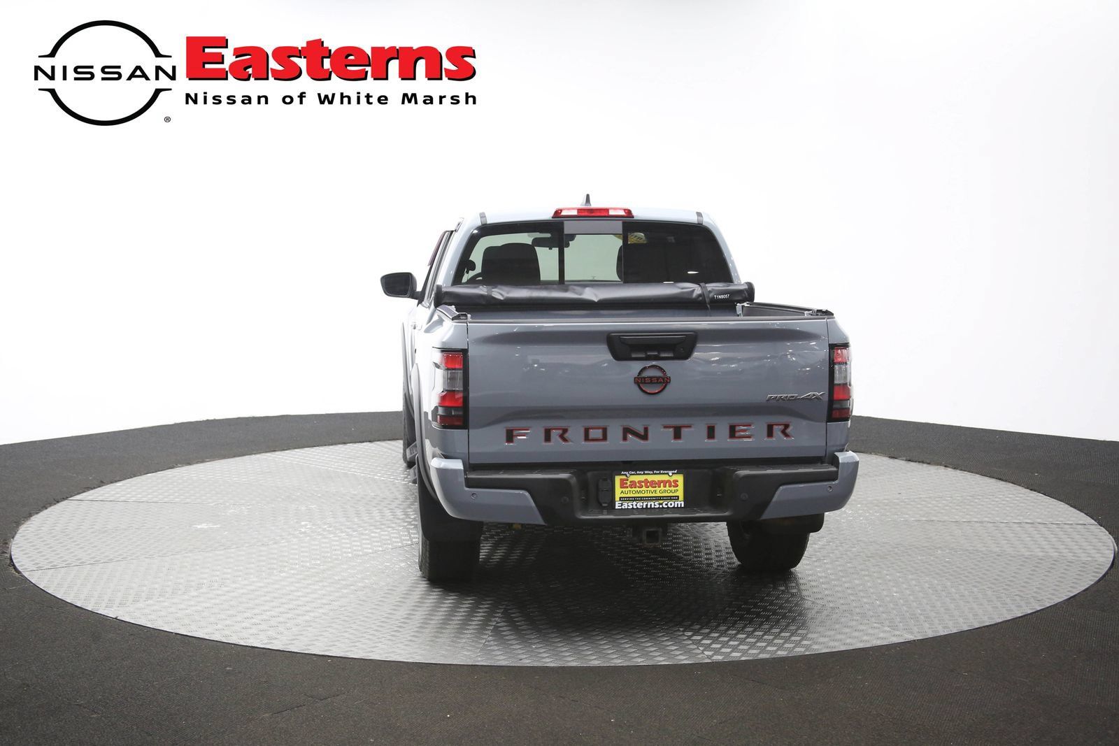 Used 2023 Nissan Frontier PRO-4X w/ Technology Package AWD/4WD image 32