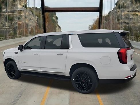 New 2026 GMC Yukon XL Elevation AWD/4WD image 6