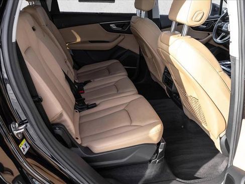 Used 2021 Audi Q7 3.0T Prestige w/ Prestige Package image 25