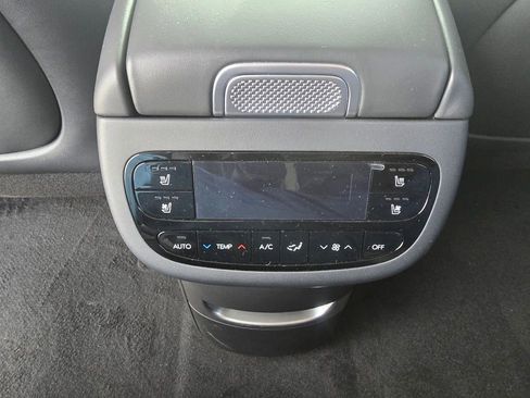 New 2026 Hyundai Ioniq 9 Limited image 30