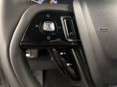 Used 2022 Lincoln Corsair AWD w/ Equipment Group 101A image 18