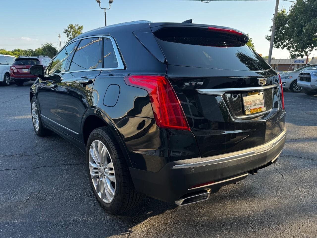 Used 2018 Cadillac XT5 Premium Luxury FWD image 5
