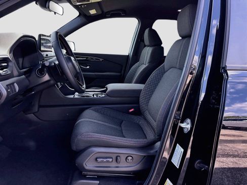 Certified 2026 Honda Pilot Sport image 25