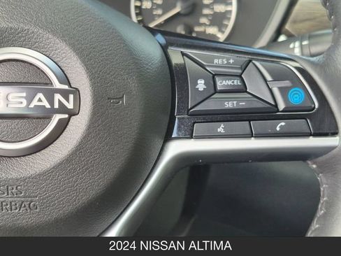Used 2024 Nissan Altima 2.5 SL AWD/4WD image 21