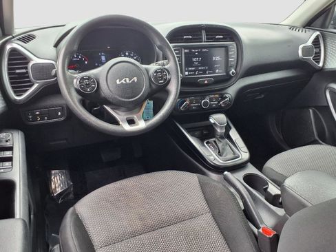 Used 2022 Kia Soul LX w/ Technology Package image 10