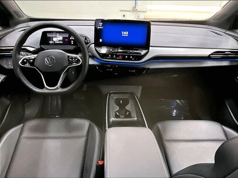 Used 2023 Volkswagen ID.4 Pro S image 17