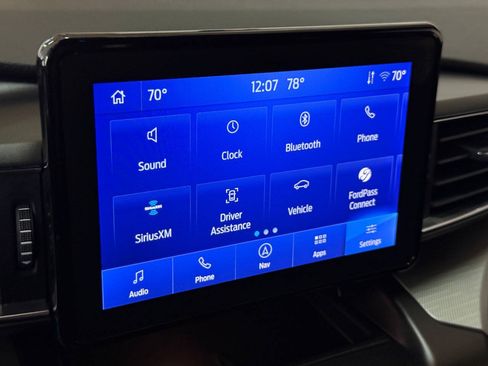 Used 2020 Ford Explorer XLT w/ Equipment Group 202A RWD image 58