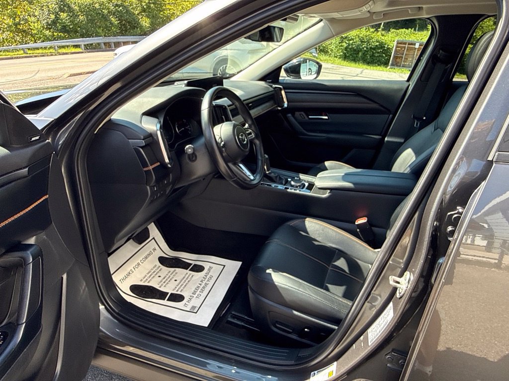 Used 2023 MAZDA CX-50 AWD 2.5 S w/ Premium Plus Pkg image 17
