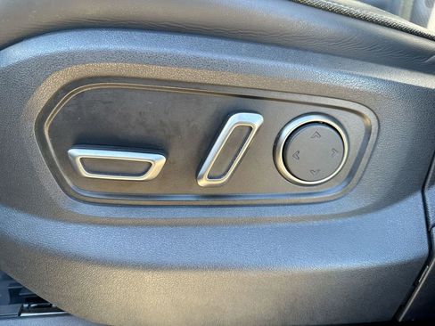 Used 2024 Rivian R1S Adventure image 14