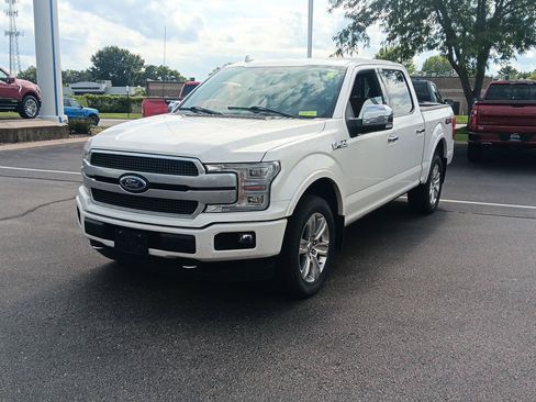 Used 2019 Ford F150 Platinum w/ Equipment Group 701A Luxury AWD/4WD image 11