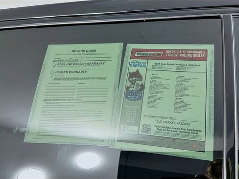 Certified 2024 Jeep Grand Cherokee L Altitude image 16