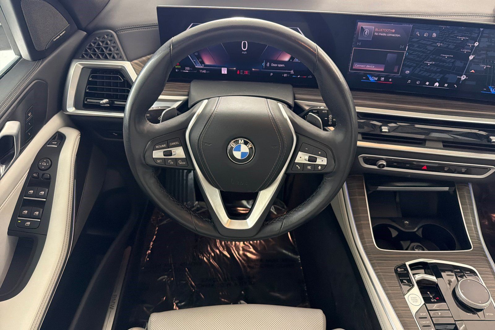 Used 2024 BMW X5 sDrive40i w/ Premium Package RWD image 31