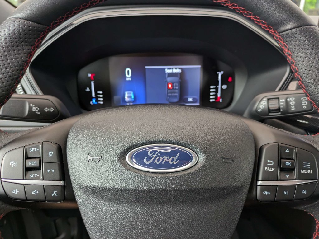 Certified 2023 Ford Escape ST-Line w/ Tech Pack #1 FWD image 30