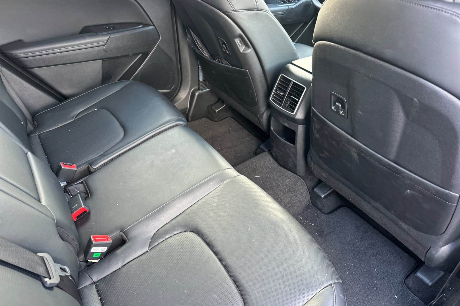 Certified 2026 Kia Sportage EX w/ EX Panorama Roof Package FWD image 19